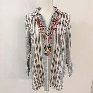 Soft Surroundings Brookhaven V-neck Floral Embroidered Striped Tunic Size M